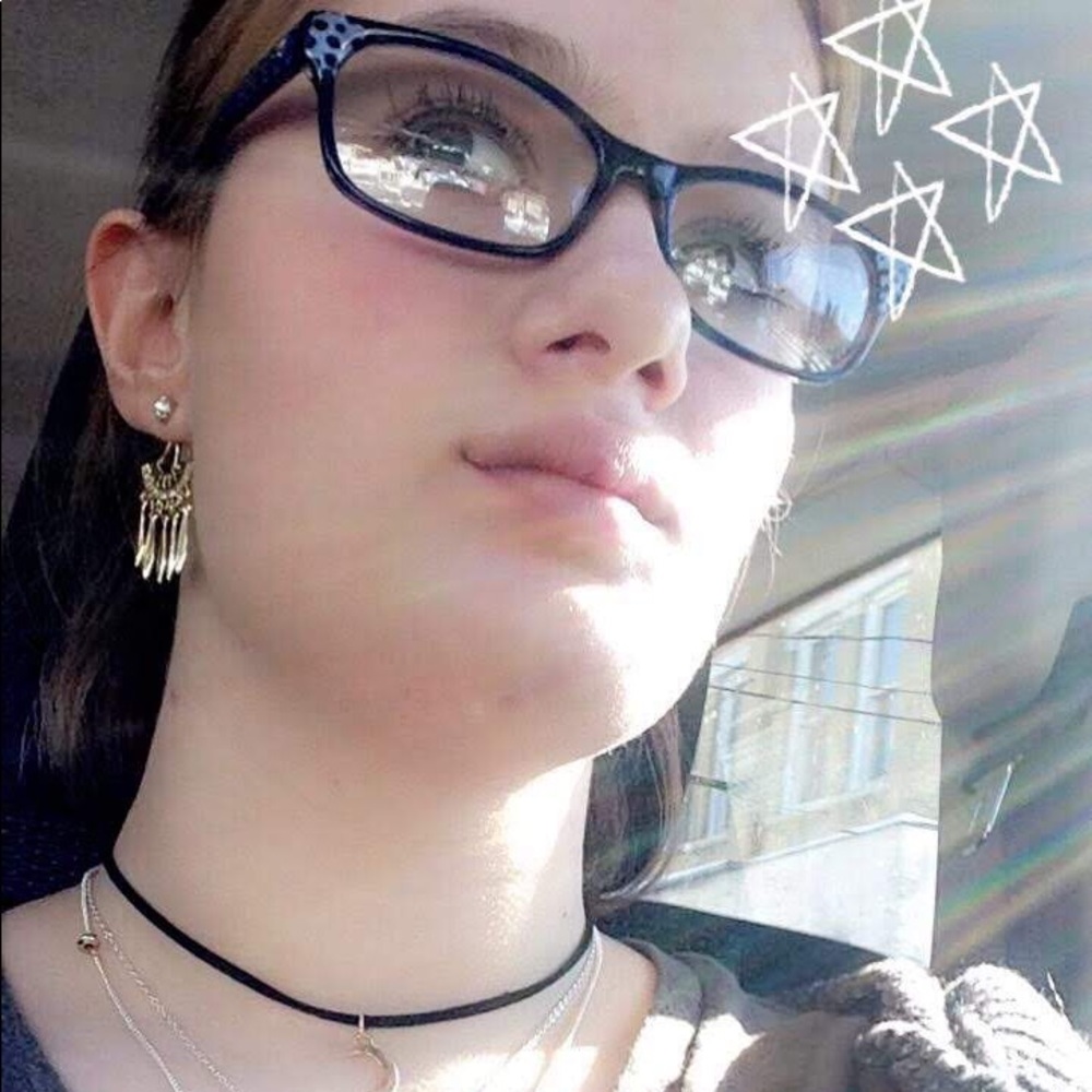 Meet your Posher, Kaylee-jo